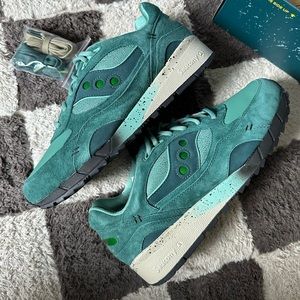 Saucony Shadow 6000 men’s sneakers